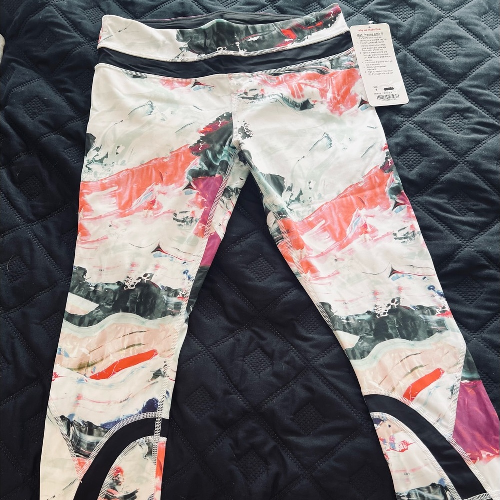 Lululemon Pace Rival Crop II Leggings – Abstract Watercolor Print – Size 8 (NWT)